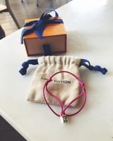 سوارة لويس القفل الفضي