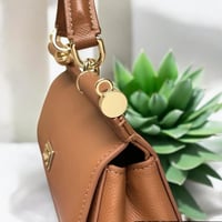 حقيبة سيسيلي الصغيرة من جلد العجل