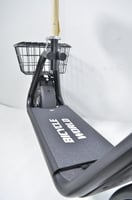 سكوتر كهربائي بسلة خلفية 48 فولت 500 واط 11 الف ام...