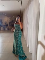 فستان سهرة تيفاني فاخر بتطريز لامع