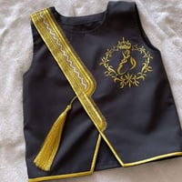 سديري اطفال بالاسم لون اسود مزخوفة بلون الذهبي