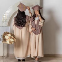 عبايات تخرج 2025 بتطريز فضي حسب الطلب | إطلالة ملك...