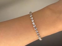 إسورة تنس ذهبي