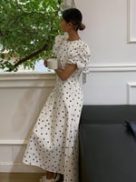 فستان صيفي منقط