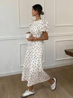 فستان صيفي منقط