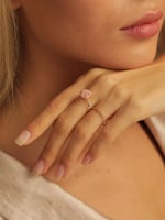 خاتم من الحجر الطبيعي العشوائي مكون من قطعتين