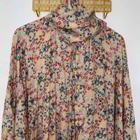 همس التين – شرشف صلاة بسحاب أمامي باللون البيج الم...