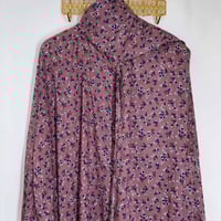 جوري – شرشف صلاة بسحاب أمامي باللون الوردي الغامق