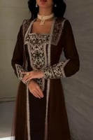 جلابية فاخرة بتصميم عصري