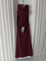 فستان سهرة باربي خمري بربطة خصر أنثوية