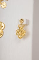 طقم سيتمي مع الخناقي ذهب تصميم بحريني عيار 21 الوز...