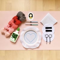 عدة إبرة النفاش شكل قلب