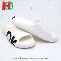 شبشب رجالي بكتابة OK للبحر والاستحمام