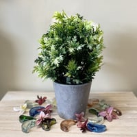 مركن ورد صناعي اخضر