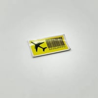 استيكر الطياره ابيض و اصفر