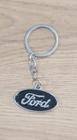 علاقة مفاتيح حديد شعار فورد