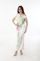 فستان فلورا ساتان ناعم بطابع مشجر