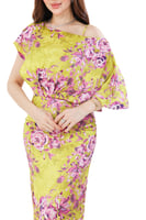 فستان أصفر بطبعة زهور بنفسجية