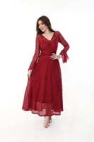 فستان دانتيل انثوي باكمام طويلة