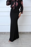 تنورة استرتش اسود