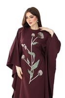 قفطان بقماش كريب بشك وتطريز