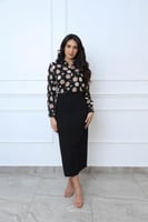 تنورة ميد استرتش اسود