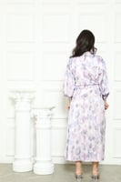 فستان بطابع مموج بياقة -