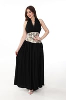 فستان سهرة هالتر مع خصر ذهبي جاكار