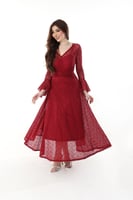 فستان دانتيل انثوي باكمام طويلة