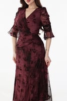 فستان مشجر خمري طويل