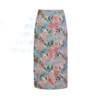 تنورة جاكار بنقشة ورود