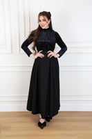 بلوزة مخمل بنقشة أوراق أنيقة