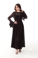 فستان بني داكن من الدانتيل الفاخر