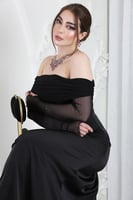 فستان ساتان اسود اوف شولدر