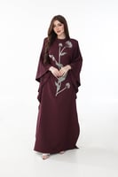 قفطان بقماش كريب بشك وتطريز