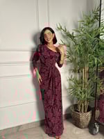 فستان بطابع بارز