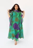 فستان شيفون قطعتين بطابع مموج