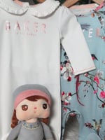 هدية مولودة بقطع متعددة من تيد بيكربتنسيق جميل B