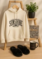 بلوفرات بناتي مع شوز ودفتر وكوب قهوة