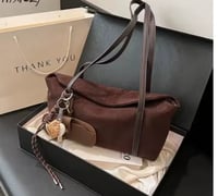 حقيبة يد عصرية نسائية