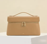 حقيبة يد من JW PEI