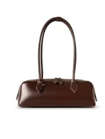 حقيبة يد مستطيلة الشكل