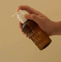 اكسيس-واي غسول زيتي صباحي بالمورينغا لاعادة توازن...