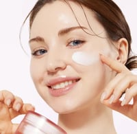 كريم الكولاجين الثلاثي من ميديكيوب 50 مل