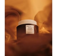 كريم الوجه بعشبة السينتيلا للترطيب والشيخوخة بالبر...