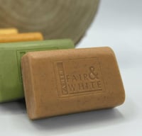 صابونة تقشير من فير أند وايت - 200 جم
