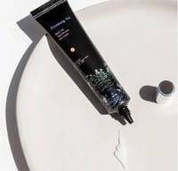 كريم العين بلاك تي تايم ريفيرس بحمض الهيالورونيك و...