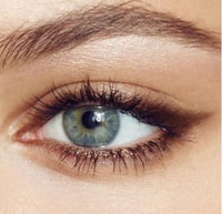 شارلوت تلبوري ايلاينر ذا كلاسيك براون