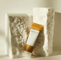 رغوة أمبول مدغشقر سينتيلا لتنظيف البشرة من سكين100...