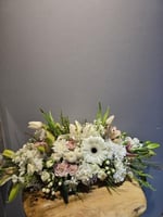 باقة ورد للطاولة - رقم المنتج AAQ0425